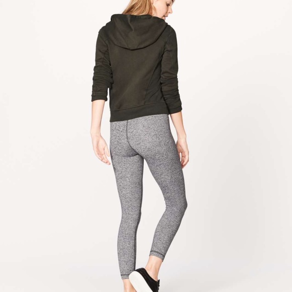 Lululemon Press Pause Jacket - Picture 4 of 9
